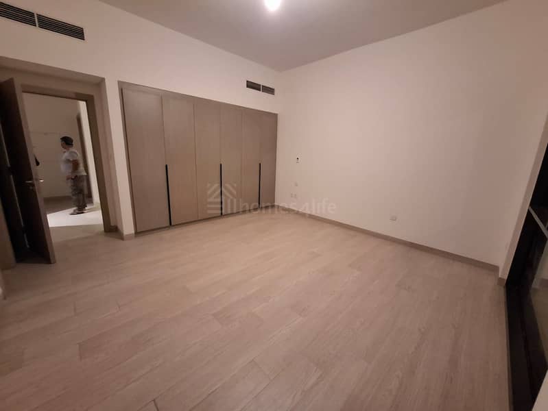 位于阿尔弗雷德街区,穆罗杰弗雷恩别墅区 3 卧室的别墅 240000 AED - 10048575 位于阿尔弗雷德街区,穆罗杰弗雷恩别墅区 3 卧室的别墅 240000 AED - 10048575