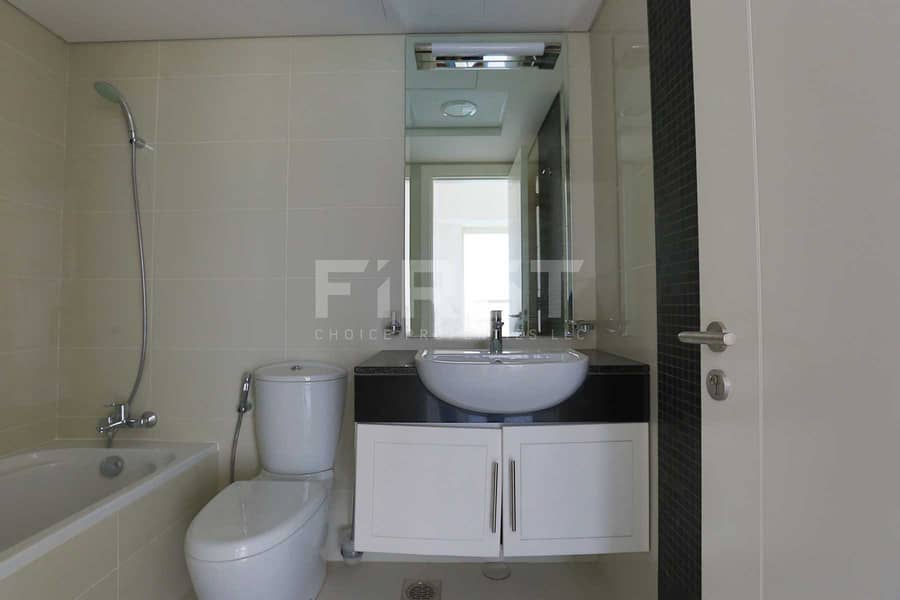 9 Internal Photo of 2 Bedroom Apartment in Marina bay by Damac Najmat Abu Dhabi Al Reem Island Abu Dhabi UAE (21). jpg