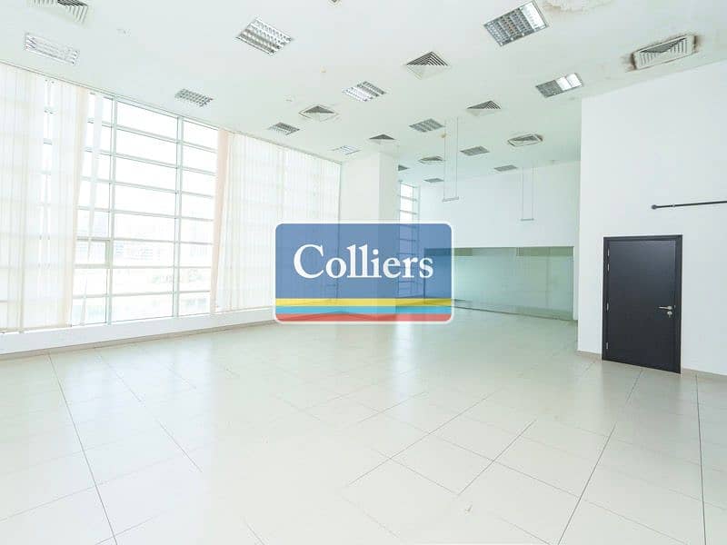 16 22.11. 2024_AE_Colliers_Commercial - Tala Tower 402_-15. jpg