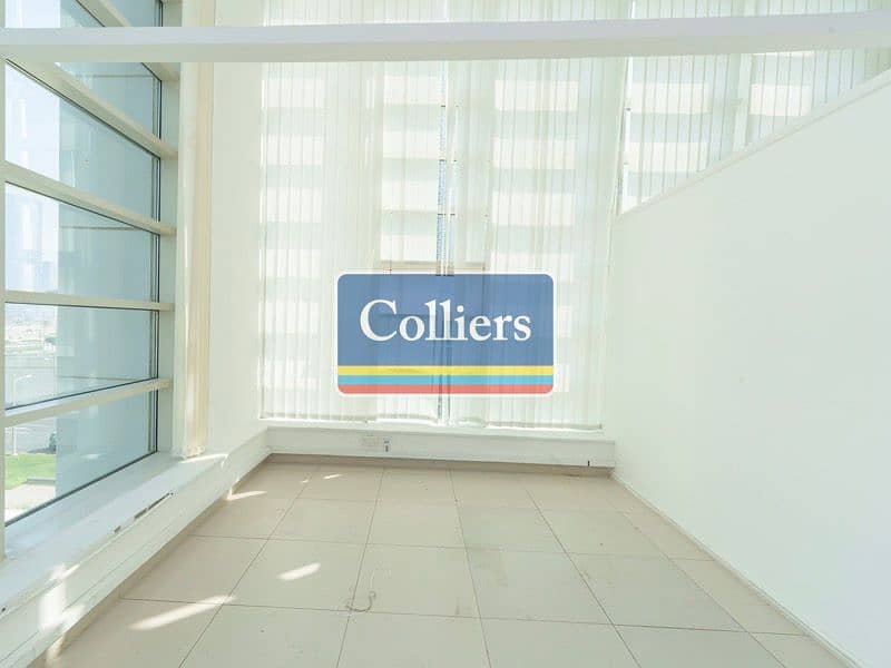 39 22.11. 2024_AE_Colliers_Commercial - Tala Tower 402_-39. jpg