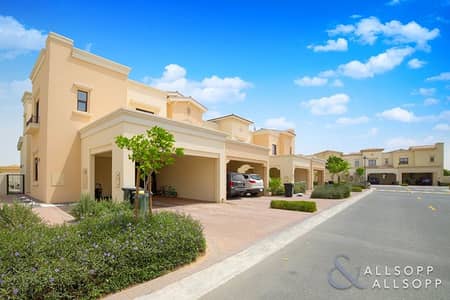 Close To Park | Large Plot | Single Row Close To Park | Large Plot | Single Row