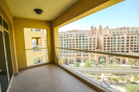 1 Bedroom | Priced to Sell | Beach Access 1 Bedroom | Priced to Sell | Beach Access