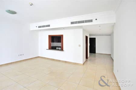 Spacious | 2 Bed | Available Now | Balcony Spacious | 2 Bed | Available Now | Balcony