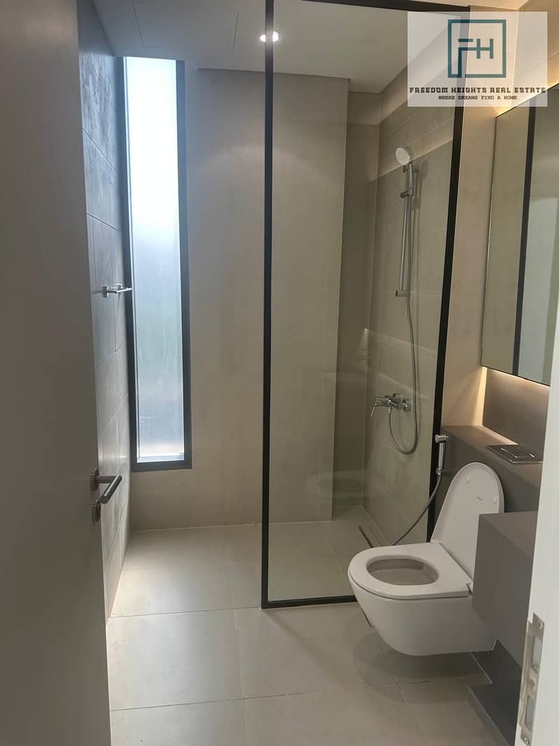20 1000078463. jpg