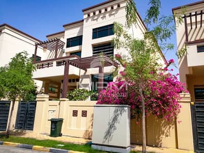 Spacious 5 Bedroom Villa in Hills compound Spacious 5 Bedroom Villa in Hills compound
