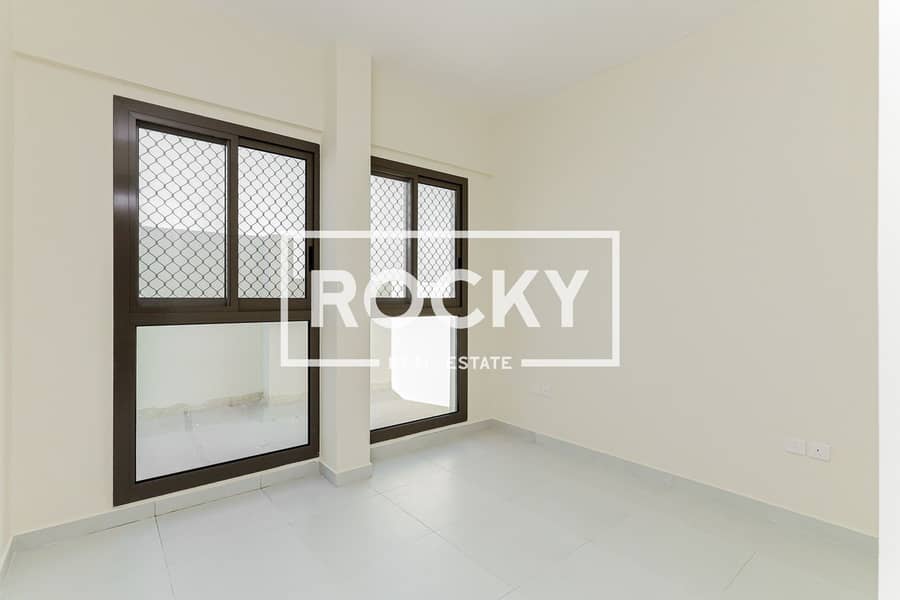 3 Karama Apartment (8). jpg
