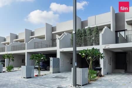 2 Bedroom Townhouse for Sale in Mohammed Bin Rashid City, Dubai - 2 BR Plus Study | Fully Upgrade | Vaastu Approved