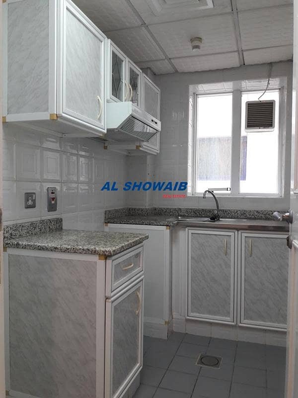 6 Spacious studio available behind country club Al raffa Burdubai