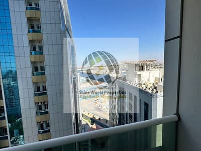 Luxury Apartment with Sea View in Orient Towers