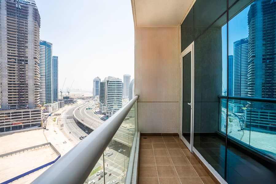 17 Burj al Nujoom 1BR-18. jpg