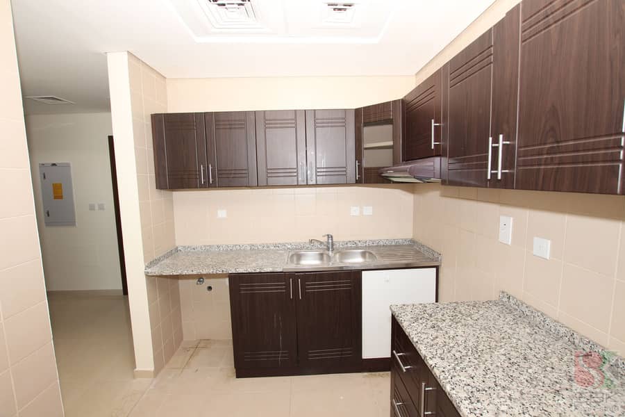 Super Quality 2BR in Al Sufouh - Image 10