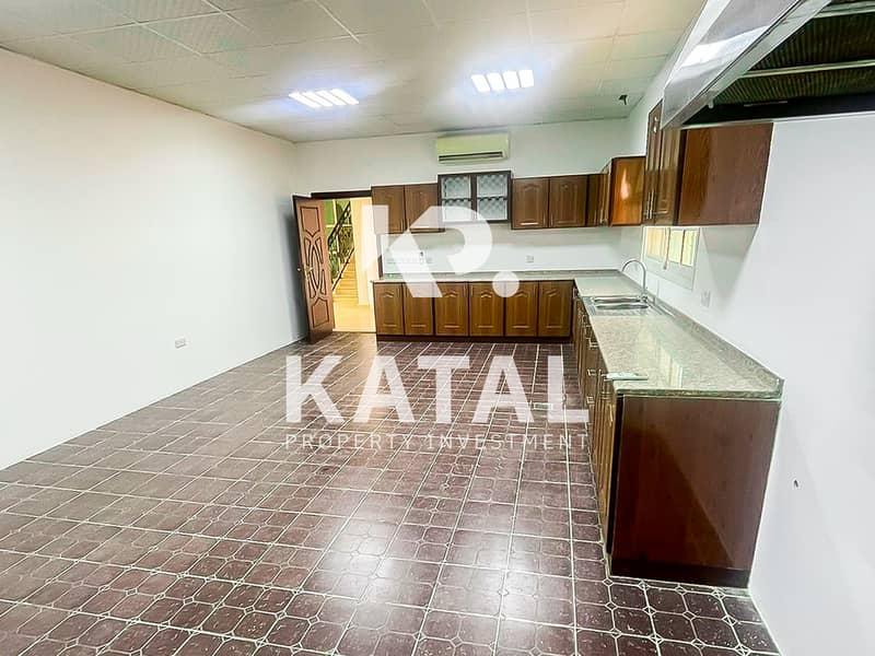 7 Al Ain Villa for Rent, Al Nayfa Al Ain for Rent, 11 Bedroom for Rent 006. jpg