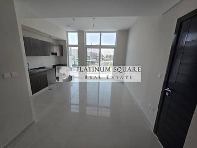 Beautiful 1 BR+Study | Exclusive |  Townhouse