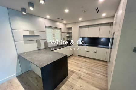 3 Bedroom Apartment for Rent in Downtown Dubai, Dubai - AVAILABLE NOW | UPGRADED | RARE & MODERN