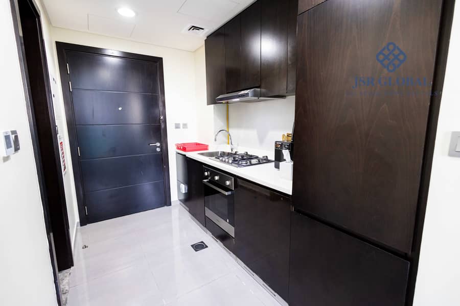 Efficient & Elegant Studio at Business Bay - Image 7