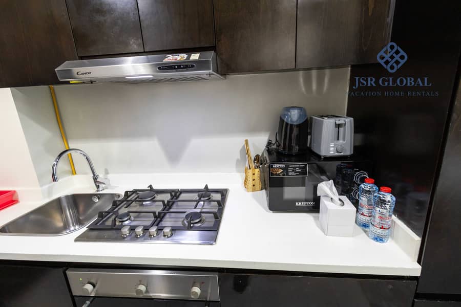 Efficient & Elegant Studio at Business Bay - Image 12