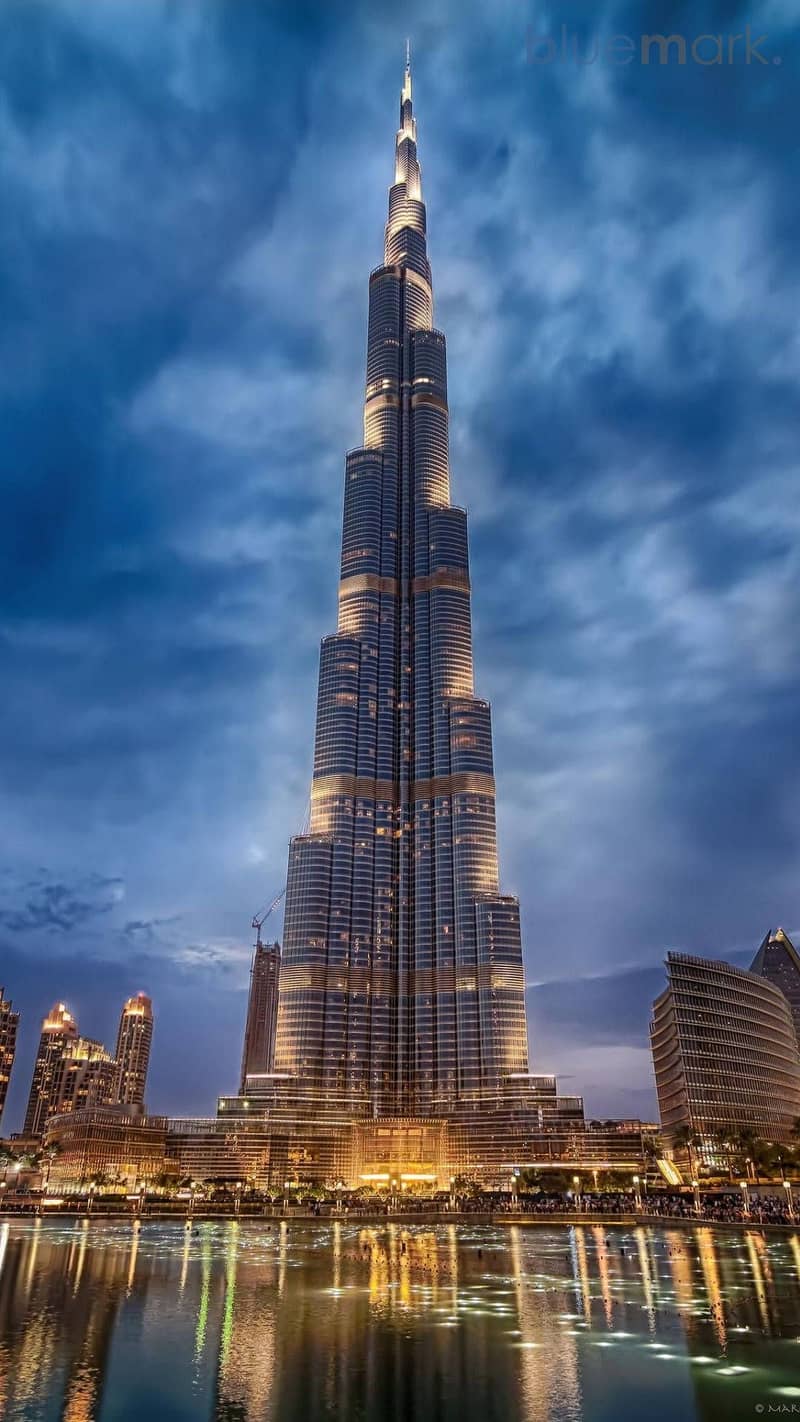 9 burj-khalifa-in-dubai-city-47l8d2wn50x8u1v5. jpg