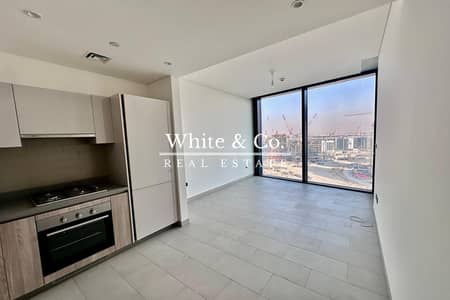 1 Bedroom Flat for Sale in Sobha Hartland, Dubai - 1 Bed Lagoon View | Vacant | Study Room