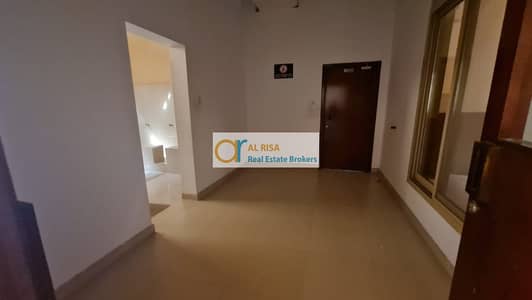 Labour Camp for Rent in Al Quoz, Dubai - 7a0429a1-78ba-4881-9f93-7791ed466af4. jpg