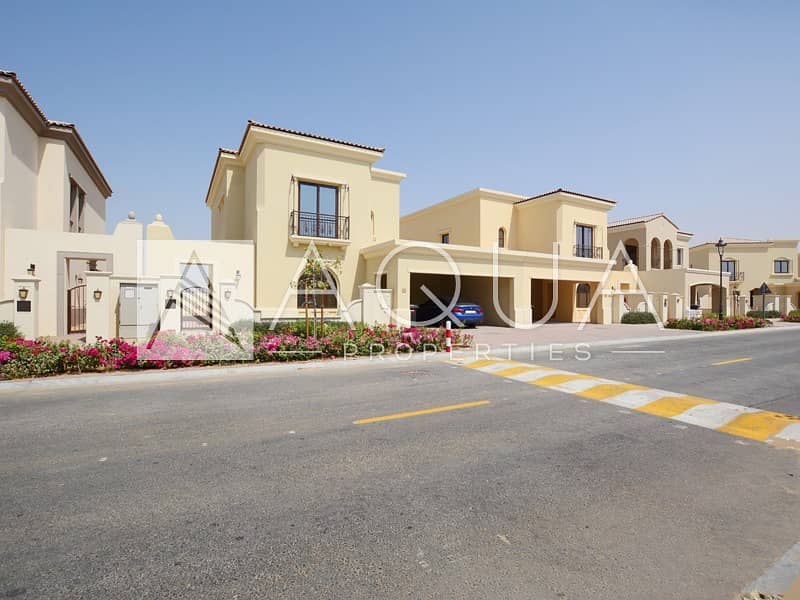 Large Plot | Elegantly Designed | 4 Beds