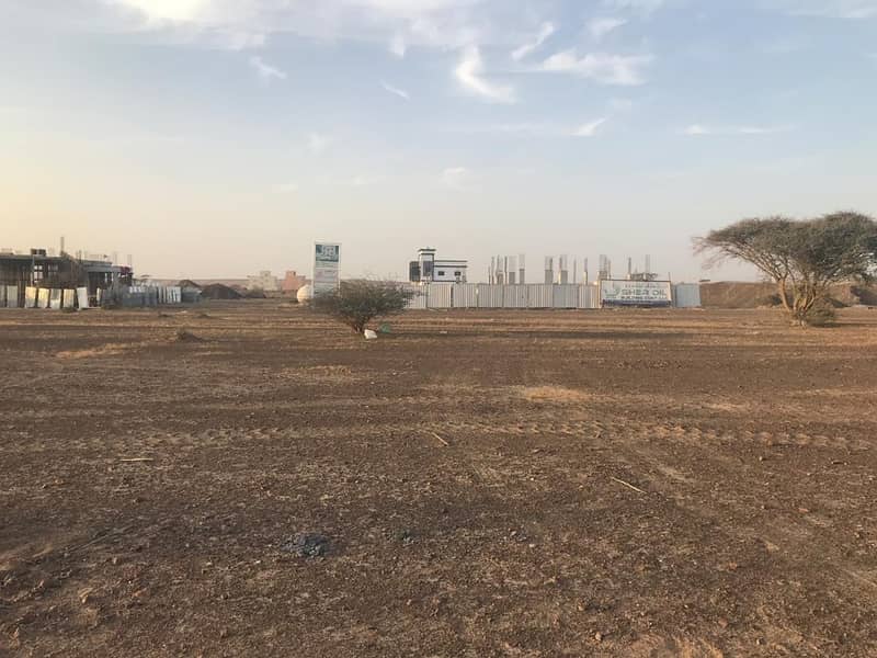 own commercial land 280k without fees to all nationalities