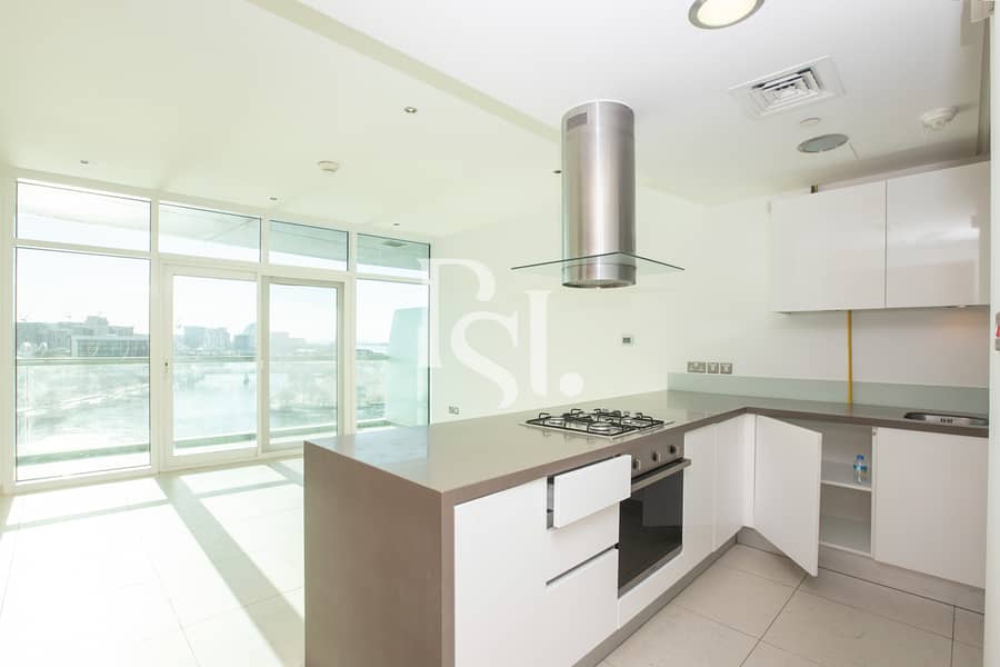 4 al-nassem-al-rqaha-beach-abudhabi-kitchen (3). jpg