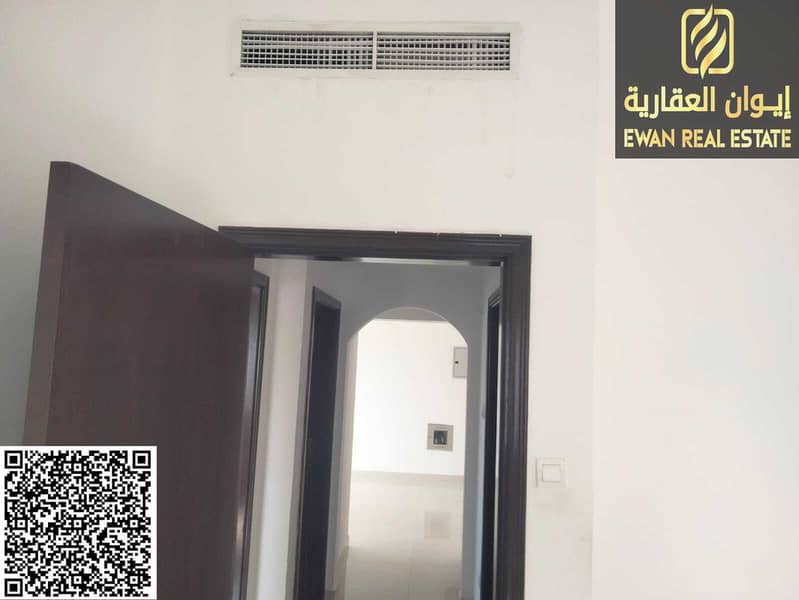 13 c52b9dd5-80ad-4e0b-95d6-f28bb2e5eb8f. jpg