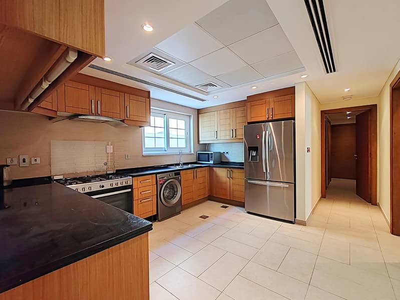 23 kitchen-02. jpg