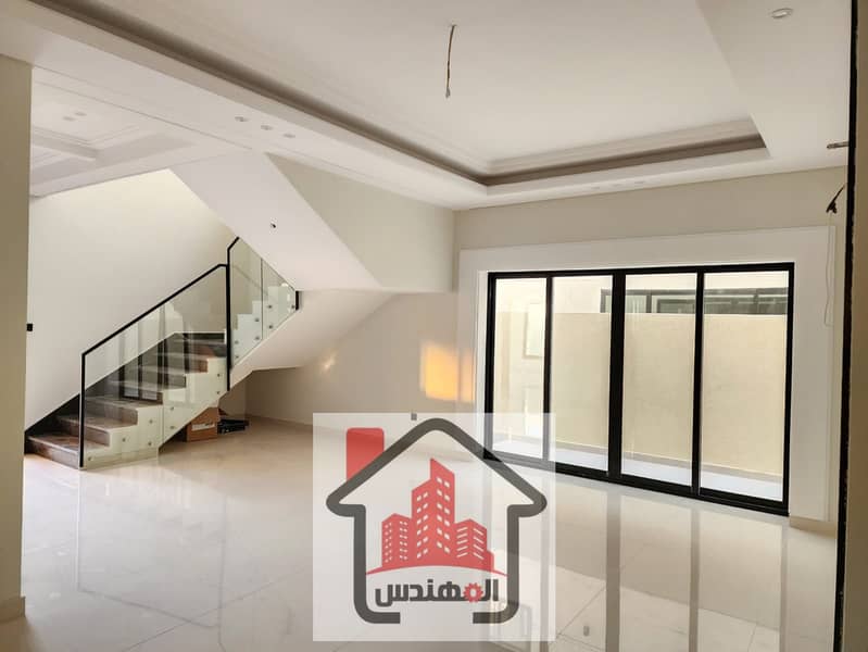 3 فيلا تملك حر للبيع في عجمان