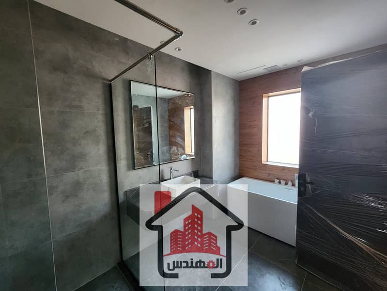 6 فيلا تملك حر للبيع في عجمان