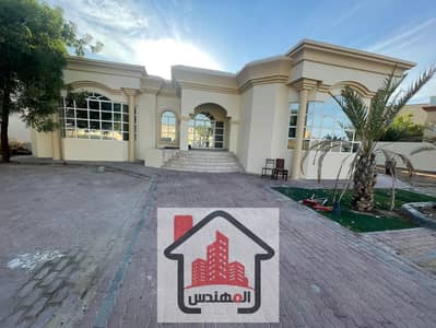 فیلا 4 غرف نوم للايجار في الجرف، عجمان - فیلا في الجرف 4 غرف 90000 درهم - 8214049