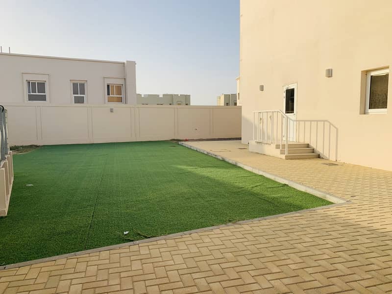 Spacious Four Bedroom With Maids' Room In Barashi Spacious Four Bedroom With Maids' Room In Barashi