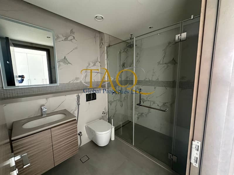 13 fd8809de-de95-4b09-8924-958e1b9abb2e. jpg