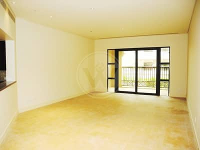 BEST PRICED APARTMENT IN EXCLUSIVE COMMUNITY BEST PRICED APARTMENT IN EXCLUSIVE COMMUNITY