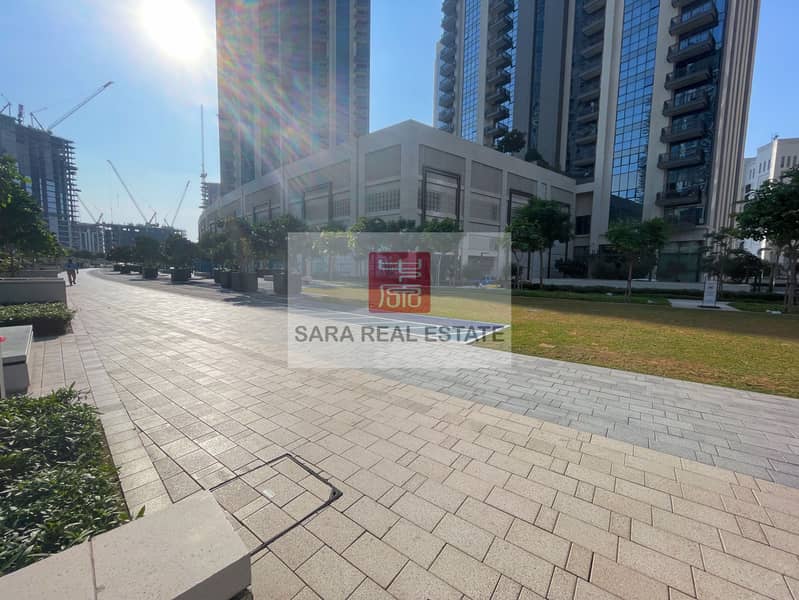 5 2.1 Court Yard. jpg