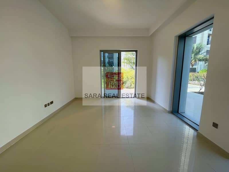 11 4.3 - Living Area. jpg