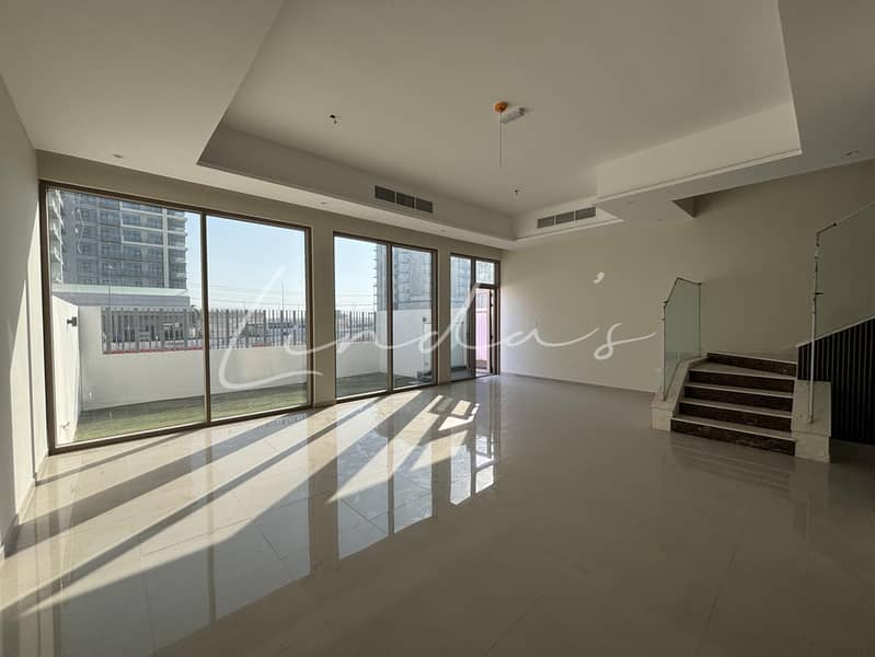 位于阿尔弗雷德街区，阿尔弗雷德西区 3 卧室的联排别墅 3450000 AED - 10405114