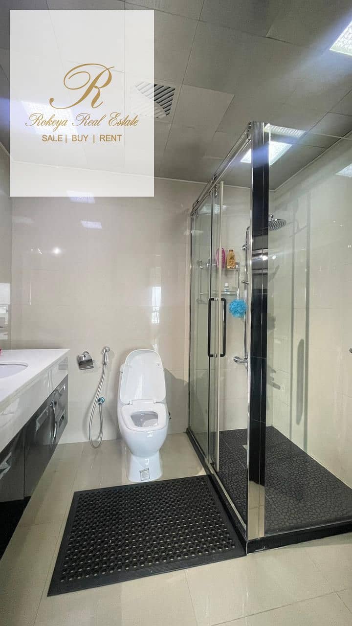 10 Washroom 3. jpeg