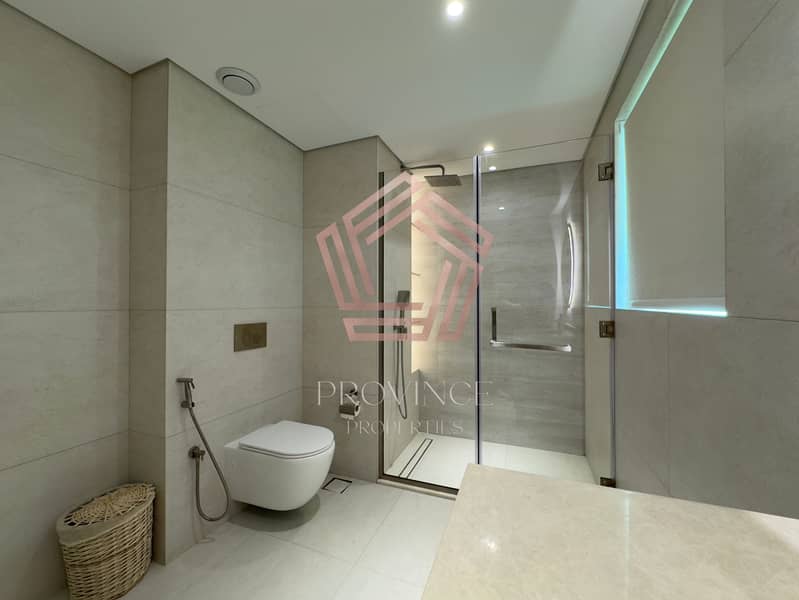 10 bathroom 2 -2. jpg