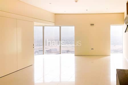 2 Bedroom Apartment for Rent in Sheikh Zayed Road, Dubai - Next to Metro | Behind DIFC | Unfurnished