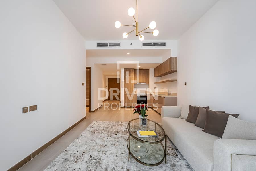 Canal View | Brand New | Furnished and Modern Canal View | Brand New | Furnished and Modern