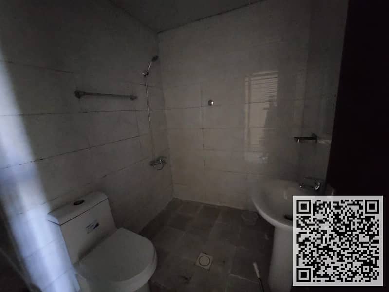 6 WhatsApp Image 2024-12-08 at 01.26. 28_e4f8de25. jpg