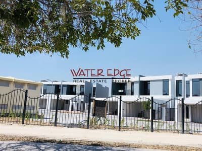 3 Bedroom Villa for Sale in Motor City, Dubai - Rent to Own I 20Years I Pay 38000 3 Bedroom Villa for Sale in Motor City, Dubai - Rent to Own I 20Years I Pay 38000