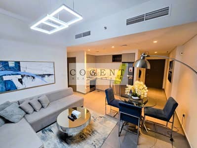 Elegantly Furnished | Open and Bright Park View