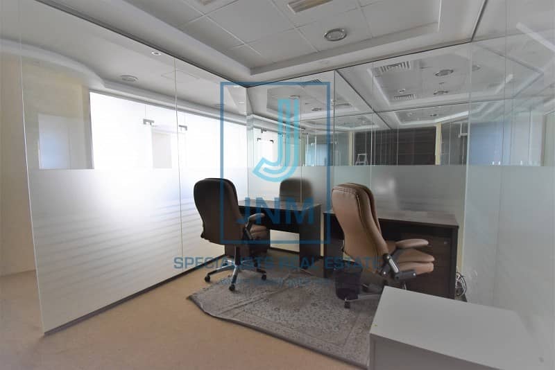 Huge Fitted office with glass partitions