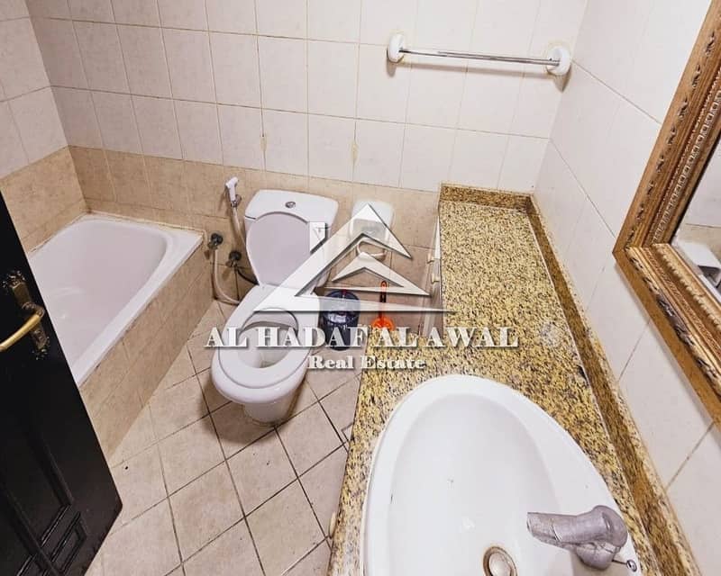 6 7f77df5e-bf20-41cd-924f-64918f0e1c96. jpg