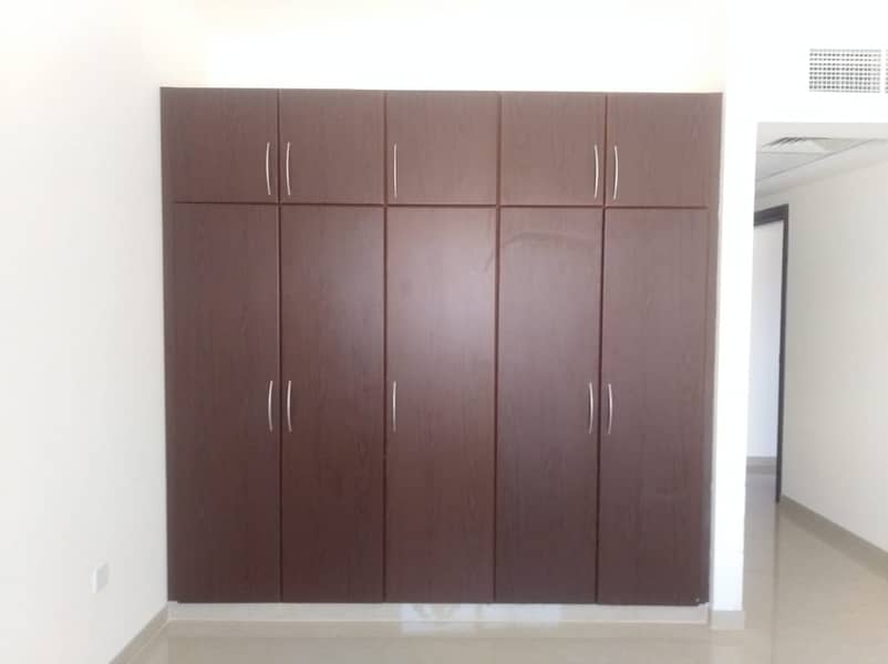 SPACIOUS FLAT 2BHK FOR RENT ONLY 49K LAUNDRY GYM PARKING