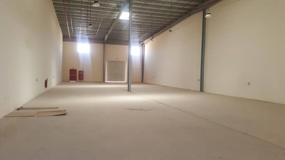 Brand new 6700 Sq Ft warehouse with 60 KV electricity @ AED 125,000 in Umml al Quin Brand new 6700 Sq Ft warehouse with 60 KV electricity @ AED 125,000 in Umml al Quin