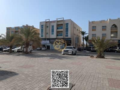Здание Продажа в Аль Мовайхат, Аджман - بناية خلف المسجد. jpg