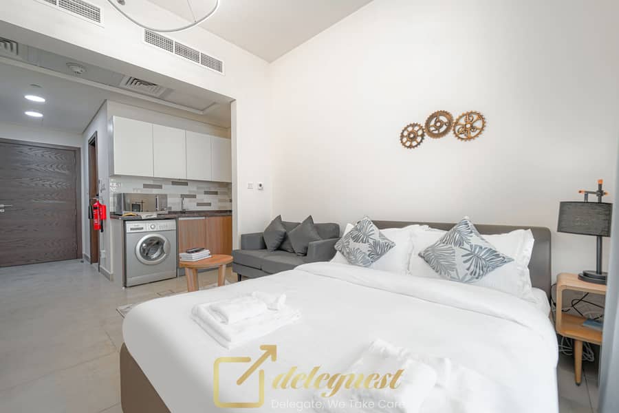 5 Azizi Plaza Studio-1. jpg